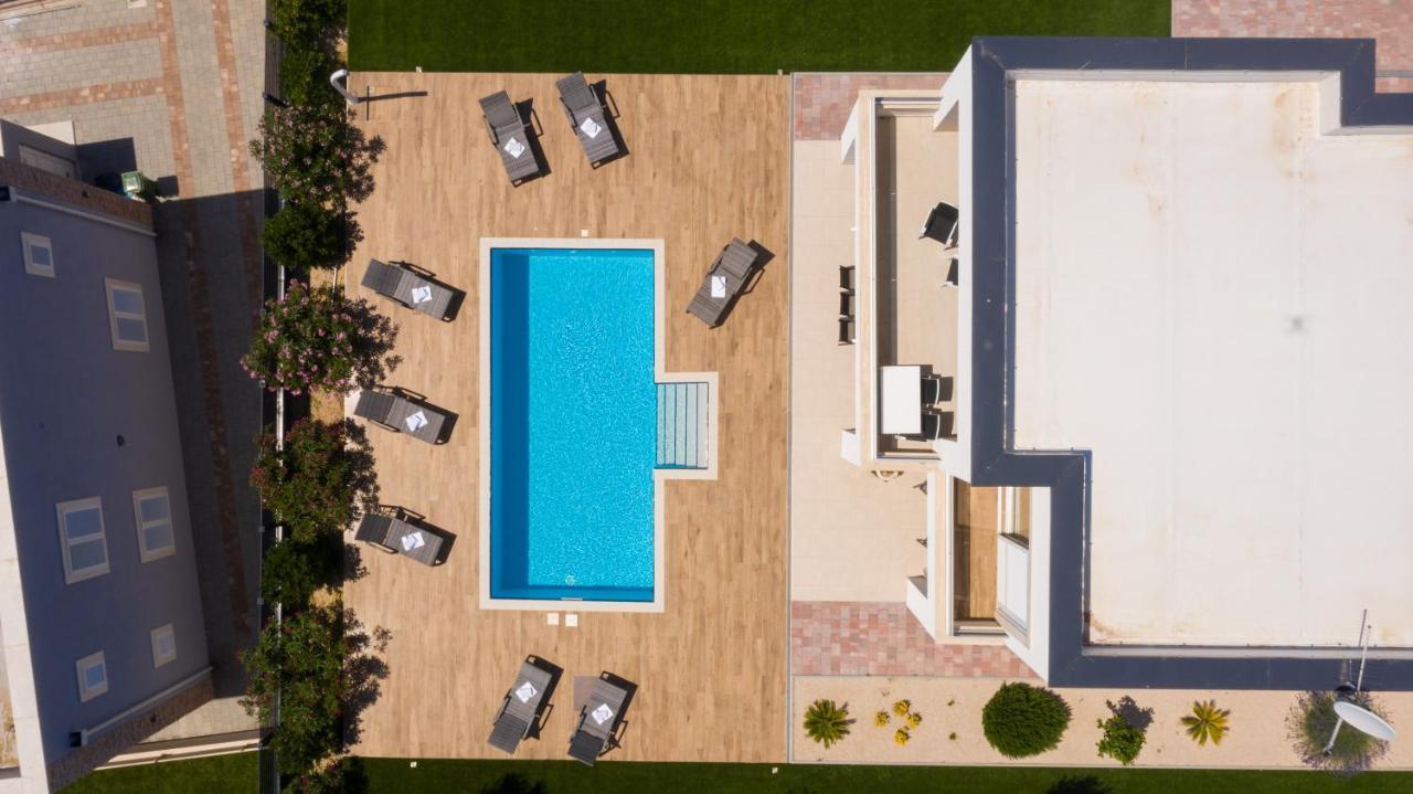 Villas Royal II With Private Pool Novalja Exterior foto
